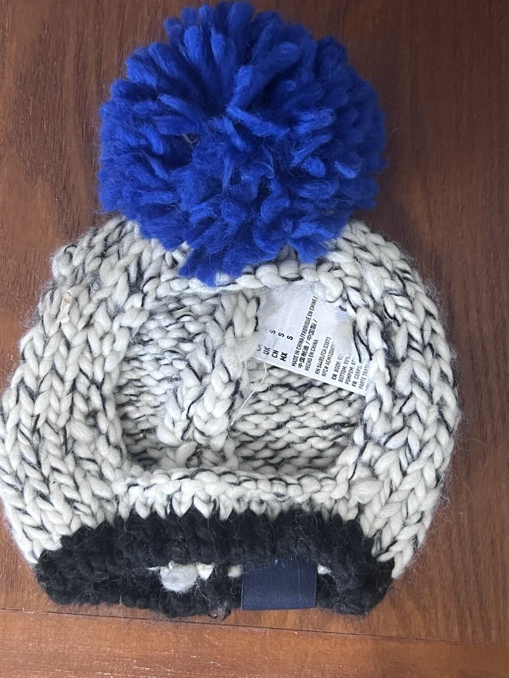 American Eagle (Beagle) Small Dog Knit Pom Pom Beanie Hat Cap NEW